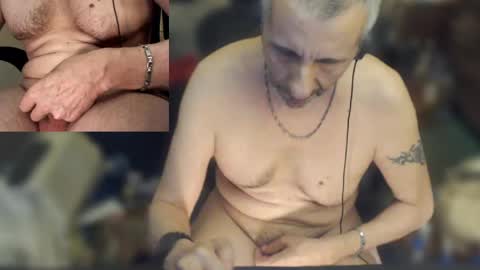 maxsex1 online show from May 7, 8:58 pm