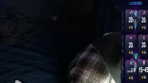 Snapshot of maxrouger chatting on October 24, 7:27 am MaxRouger online show from October 24, 7:27 am