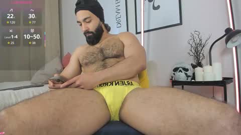 Max online show from October 19, 3:45 pm