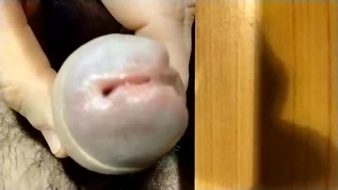 Max online show from January 10, 8:49 am