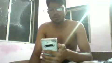 Snapshot of maxwell884480 chatting on June 21, 6:54 pm maxwell884480 online show from June 21, 6:54 pm