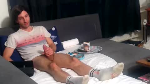 Snapshot of maxwildesa chatting on February 13, 7:43 pm Max Wilde online show from February 13, 7:43 pm