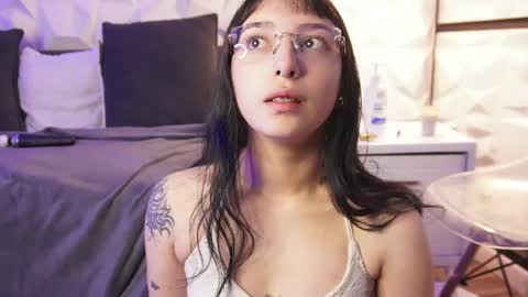 gabby online show from May 6, 11:04 am