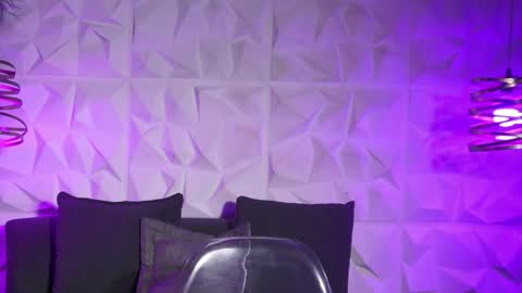 gabby online show from May 7, 11:04 am