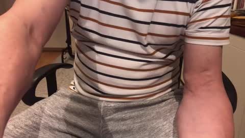 Snapshot of maxx_martin chatting on October 13, 4:12 am Max online show from October 13, 4:12 am