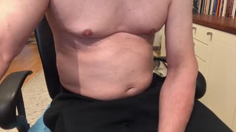 Snapshot of maxx_martin chatting on January 8, 7:32 am Max online show from January 8, 7:32 am