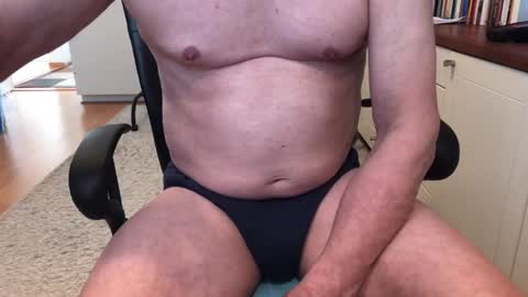 Snapshot of maxx_martin chatting on March 27, 11:10 am Max online show from March 27, 11:10 am