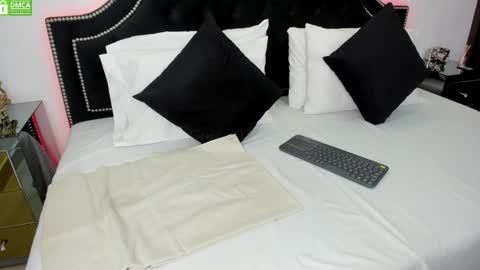 Maxxi online show from December 30, 10:12 pm