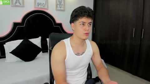 Maxxi online show from January 1, 8:37 pm