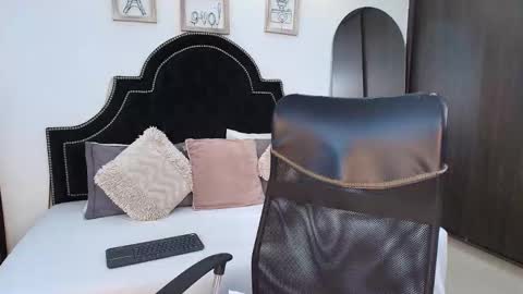 Maxxi online show from September 12, 1:28 am