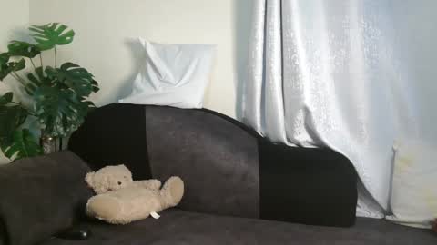 maxxinepetite online show from October 1, 4:57 pm