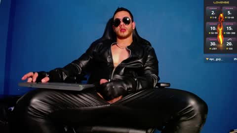 Snapshot of maxxxpowerful chatting on March 31, 4:51 pm maxxxpowerful online show from March 31, 4:51 pm