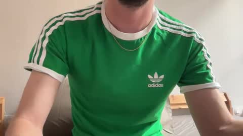 MaxXxurbate online show from March 26, 4:01 pm