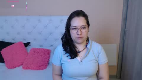 May online show from January 13, 7:08 pm