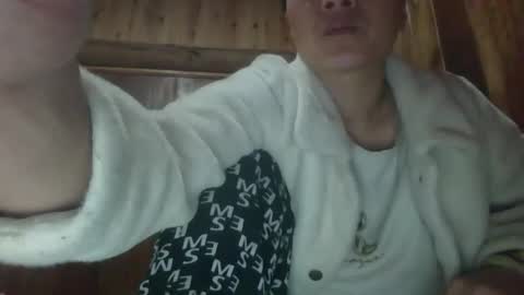 Snapshot of may_vietnamese chatting on March 7, 1:35 am may_vietnamese online show from March 7, 1:35 am