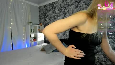 Leila online show from December 19, 10:55 am