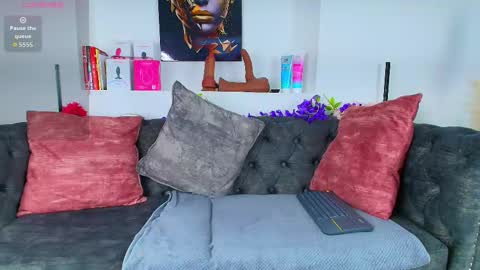 Snapshot of may_wood chatting on September 30, 12:10 pm may_wood online show from September 30, 12:10 pm