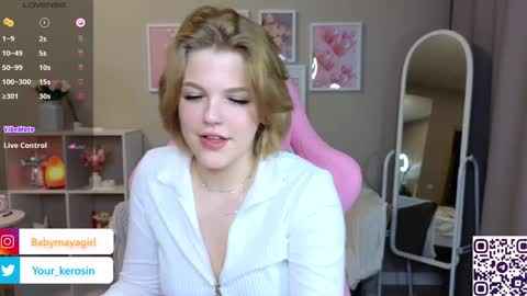 Snapshot of maya_blonde18 chatting on January 23, 6:28 am Maya online show from January 23, 6:28 am