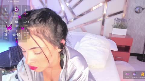 Maya online show from January 11, 9:47 am