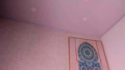 maya_house online show from January 8, 4:15 am