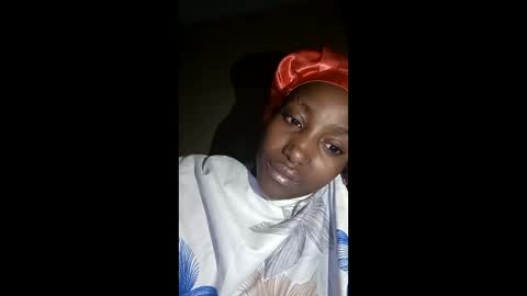 maya_melody online show from February 19, 7:32 pm