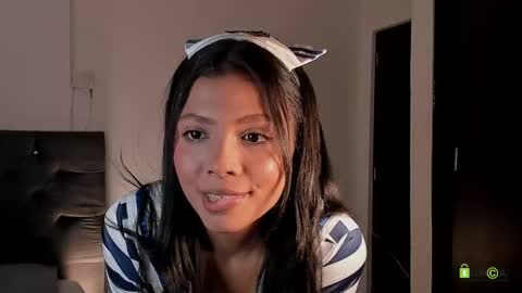 Snapshot of maya_princess0420 chatting on January 11, 11:02 pm Maya online show from January 11, 11:02 pm