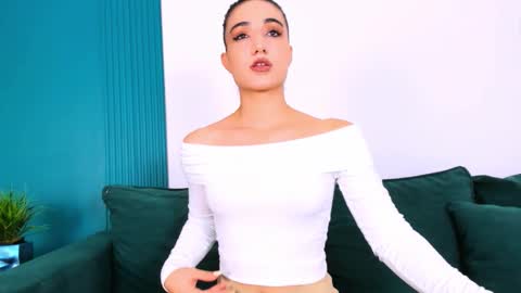 Snapshot of maya_rogerss chatting on September 11, 2:28 pm Maya online show from September 11, 2:28 pm