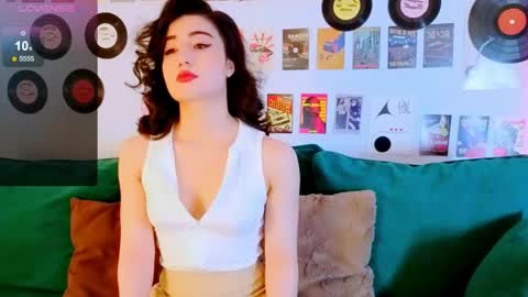 Maya online show from May 6, 2:55 pm