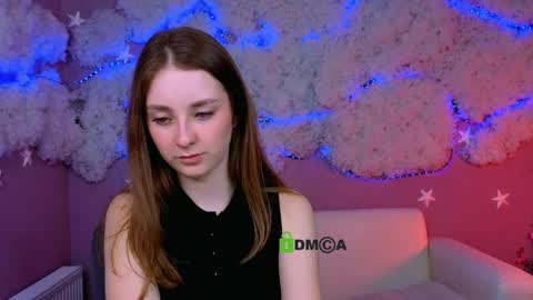 Maya online show from April 13, 9:09 pm