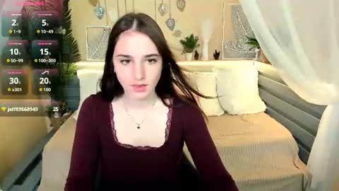 maya_winters online show from July 14, 10:32 am