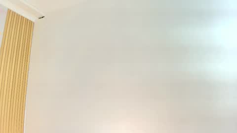 M A Y A  B A K E R online show from February 9, 8:13 pm