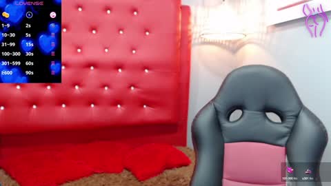 Snapshot of mayamoira chatting on January 8, 5:48 pm Maya online show from January 8, 5:48 pm