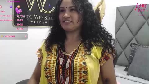 Snapshot of mayanindharani chatting on February 24, 7:41 pm Maya online show from February 24, 7:41 pm