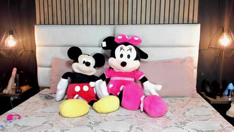 Nicolle Ruselle   Hello my lovely  schedule for great fun from  630 am and end 800 pm Colombian time I wait for you online show from January 29, 5:35 pm