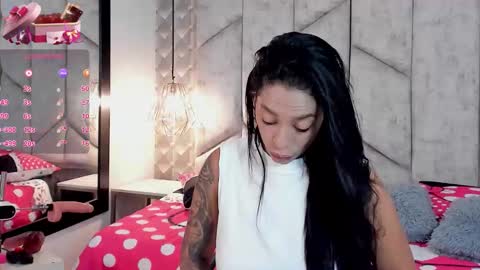 Nicolle Ruselle   Hello my lovely  schedule for great fun from  630 am and end 800 pm Colombian time I wait for you online show from November 1, 4:09 pm