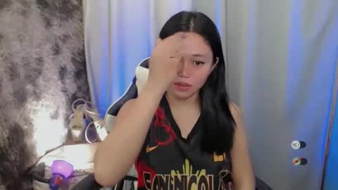 Snapshot of mayasally_ chatting on February 1, 7:07 am mayasally_ online show from February 1, 7:07 am