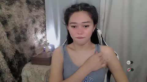 Snapshot of mayasally_ chatting on February 11, 9:03 am mayasally_ online show from February 11, 9:03 am