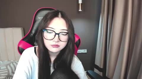 Erina online show from February 6, 5:56 am