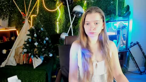 Snapshot of mayasinabon chatting on December 21, 9:12 am mayasinabon online show from December 21, 9:12 am