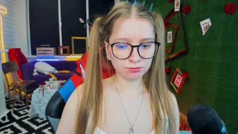 Snapshot of mayasinabon chatting on February 23, 12:16 pm mayasinabon online show from February 23, 12:16 pm