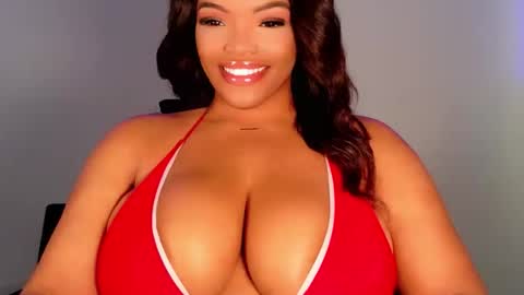 MayBabi online show from November 15, 1:40 pm