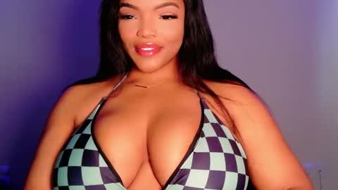 MayBabi online show from March 15, 5:41 pm