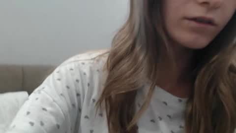 maybe_doll online show from April 2, 2:09 am