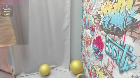 Mia GMT2 Mon 3-9 AM Tue 3-9 AM Wed 3-9 AMThur 10 AM - 4 PM  Fri 3-9 AM Sat 3-9 AM Sun 3-9 AM. online show from February 4, 1:23 am