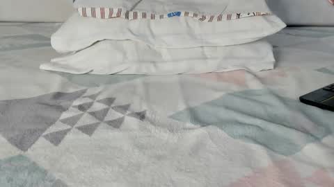 Snapshot of maybelline_666 chatting on March 3, 7:06 pm Maybelline69 online show from March 3, 7:06 pm