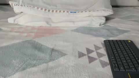 Snapshot of maybelline_666 chatting on March 4, 11:54 pm Maybelline69 online show from March 4, 11:54 pm