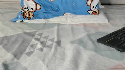 Snapshot of maybelline_666 chatting on March 9, 7:23 am Maybelline69 online show from March 9, 7:23 am