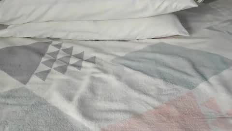 Snapshot of maybelline_666 chatting on March 9, 4:11 pm Maybelline69 online show from March 9, 4:11 pm