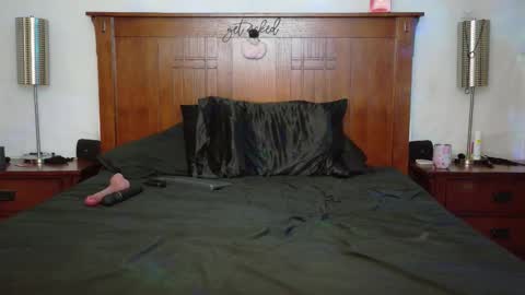 maybeyourgirlnextdoor online show from January 16, 4:27 am