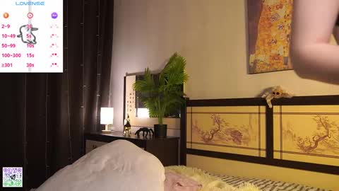 Violet online show from February 13, 12:46 am